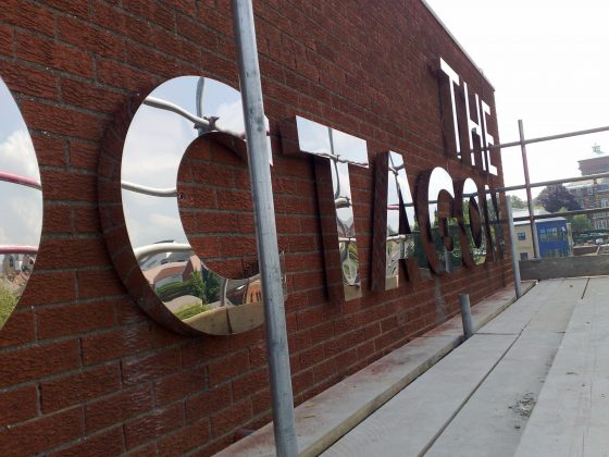The Top 5 Materials for Durable and Attractive Building Signs