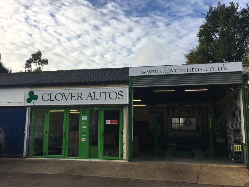 Building signs for shops and companies in Leigh-on-Sea